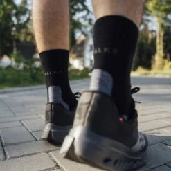 Falke RU4 ENDURANCE Socks -Bike Clothing Shop 6B3C483D70B17C4CA2728AF7C340B6EA 1