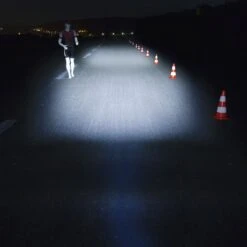 Sigma Aura 60 Front Light/Nugget II Rear Light Set -Bike Clothing Shop 6E99818F3768ABE2455DE3D66F2F3E32