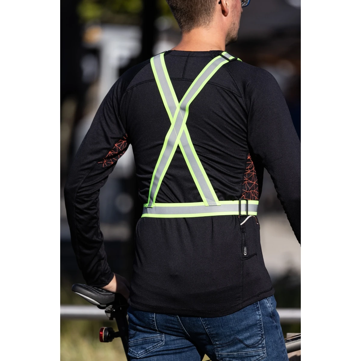 WOWOW CROSS BELT Reflective Belt 8 WOWOW CROSS BELT Reflective Belt - Image 6