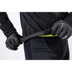 GOREWEAR C3 GORE-TEX INFINIUM STRETCH MID GLOVES Cycling Gloves -Bike Clothing Shop D67B571C20C755014FC7FE45C546BD8D 1