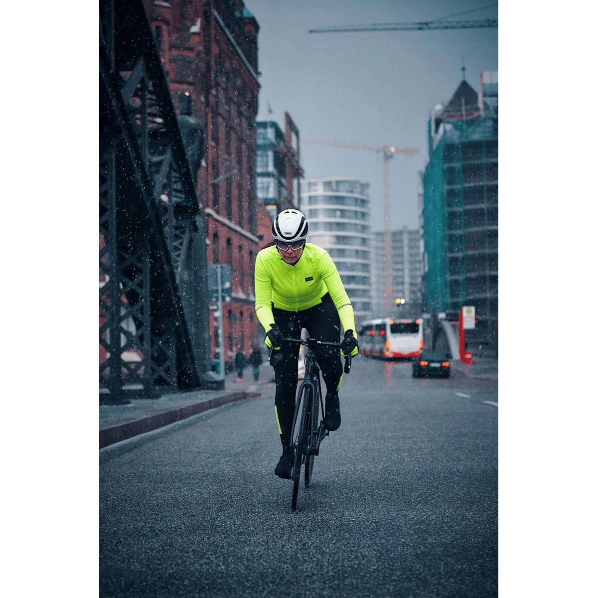 GOREWEAR PROGRESS THERMO Women’s Long Sleeve Cycling Jersey 8 GOREWEAR PROGRESS THERMO Women’s Long Sleeve Cycling Jersey - Image 6