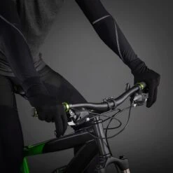 CHIBA Merino Liner Gloves -Bike Clothing Shop FE38400CDED4191CE75BE277FDB4516A